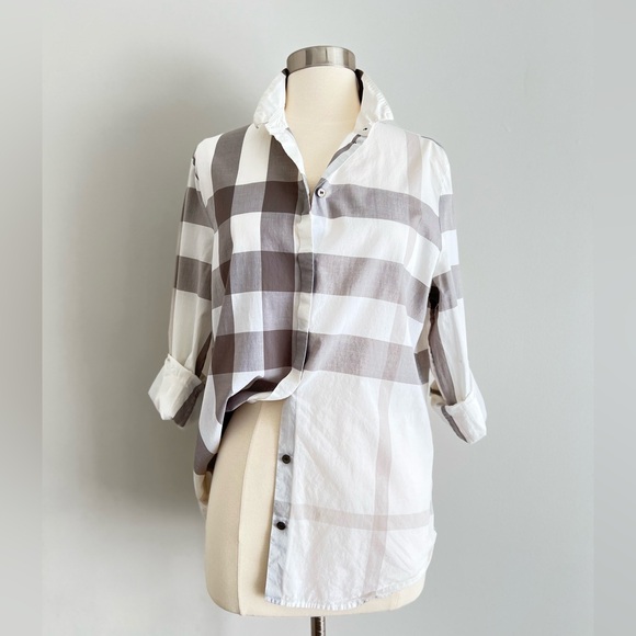 Burberry White and Gray Plaid Button-up Shirt - Picture 5 of 11